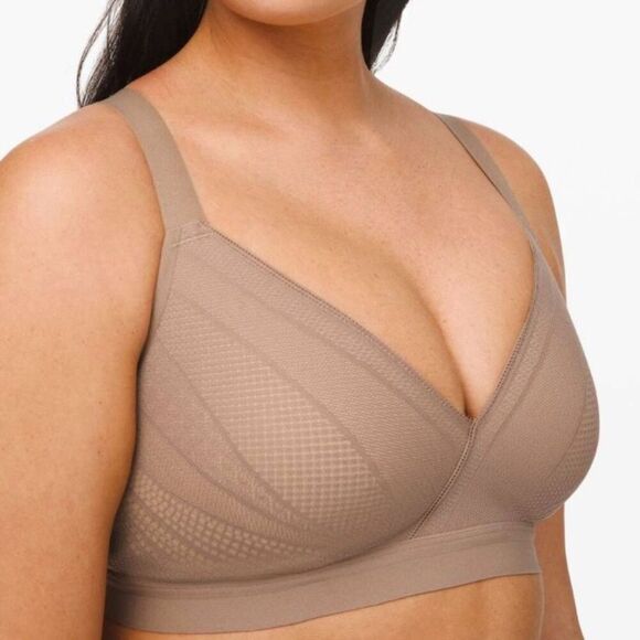 Lululemon Awake To Lace Bra D34 - Picture 1 of 8